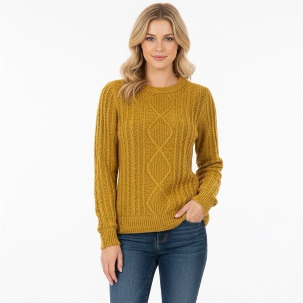 Old navy cable knit sweater wheat gold size medium